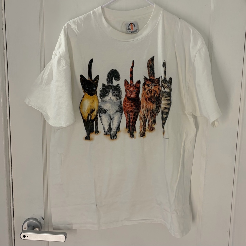 Vintage Cat Butts t shirt XL